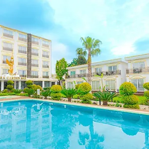 Hotel Lara Garden **